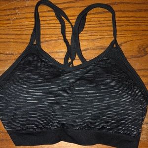 Sports bra